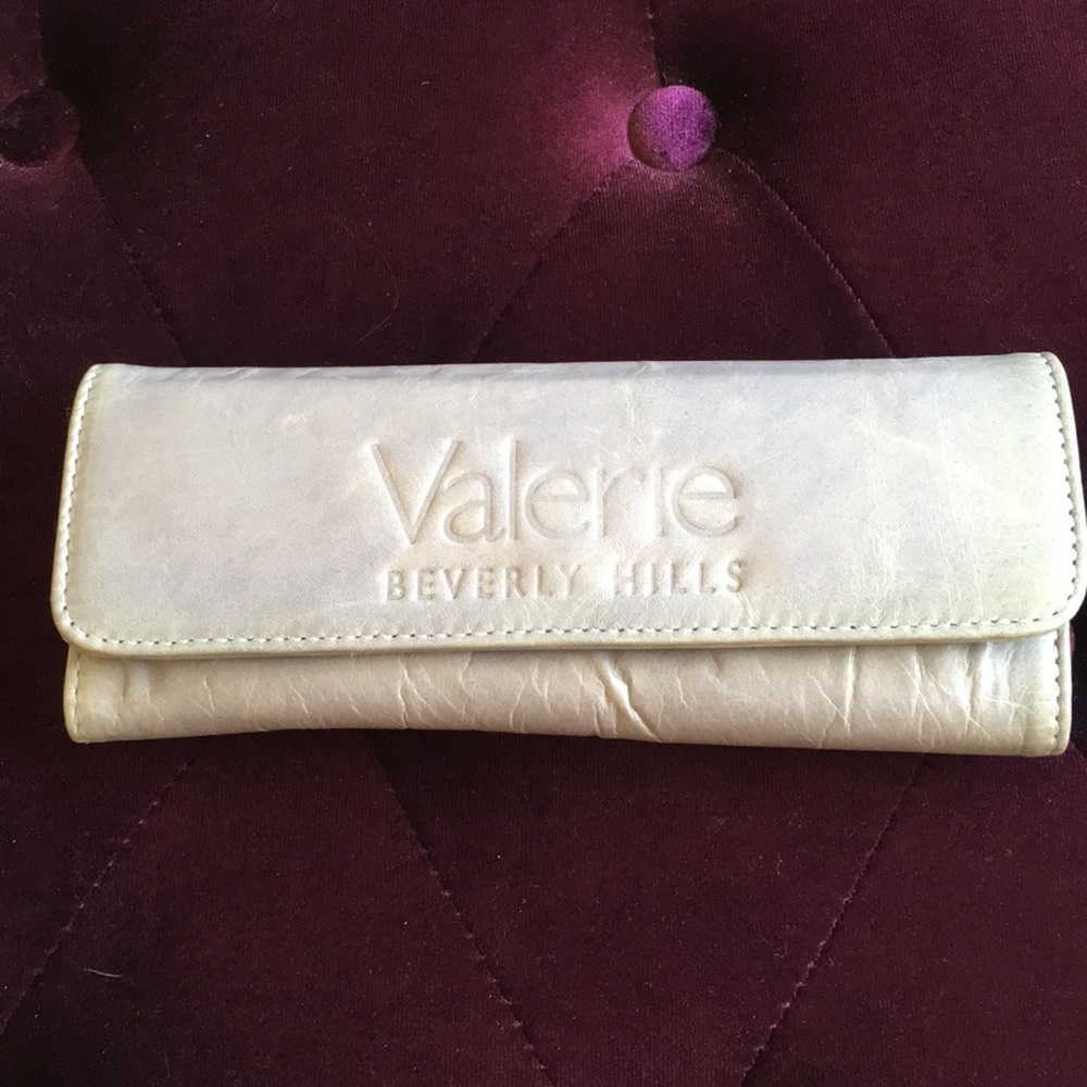 New Valerie Beverly Hills Brush Set Leather Case